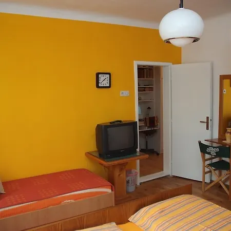 Guest house 7even
